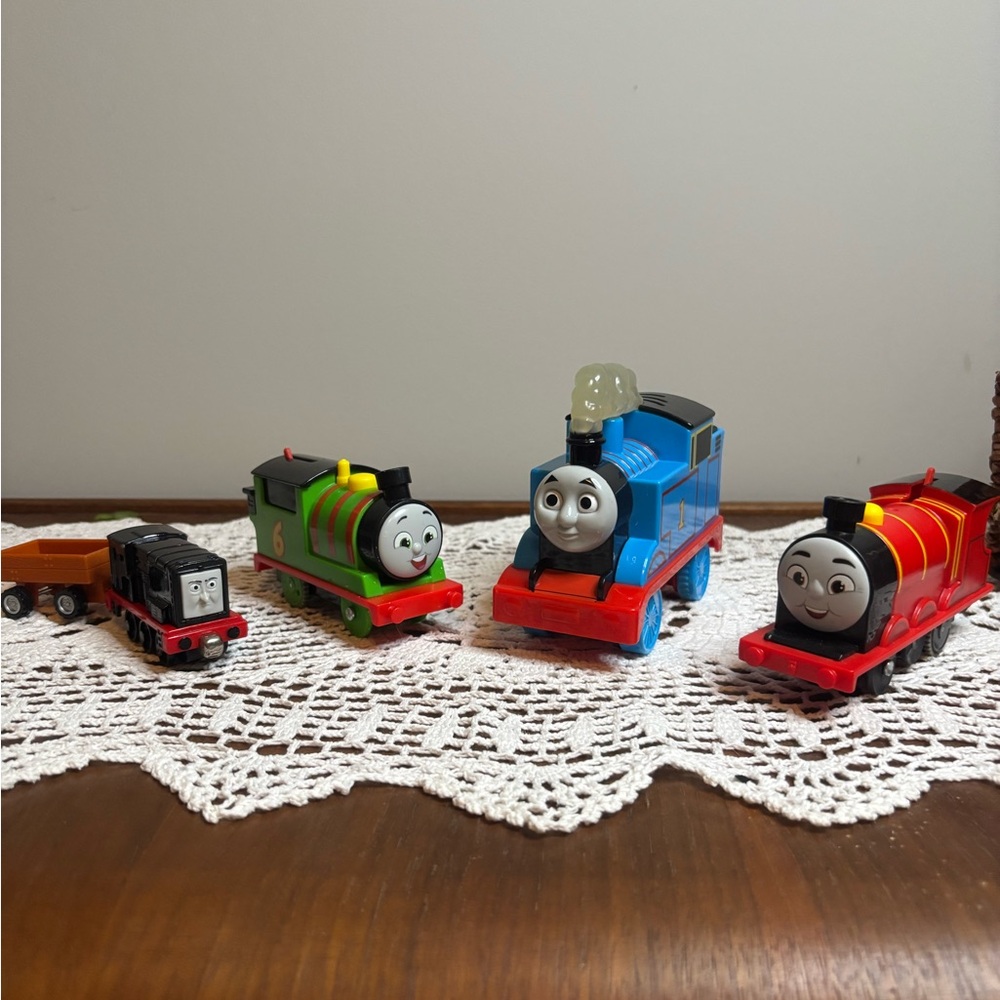 Thomas & Friends‎ Colorful Train Collection